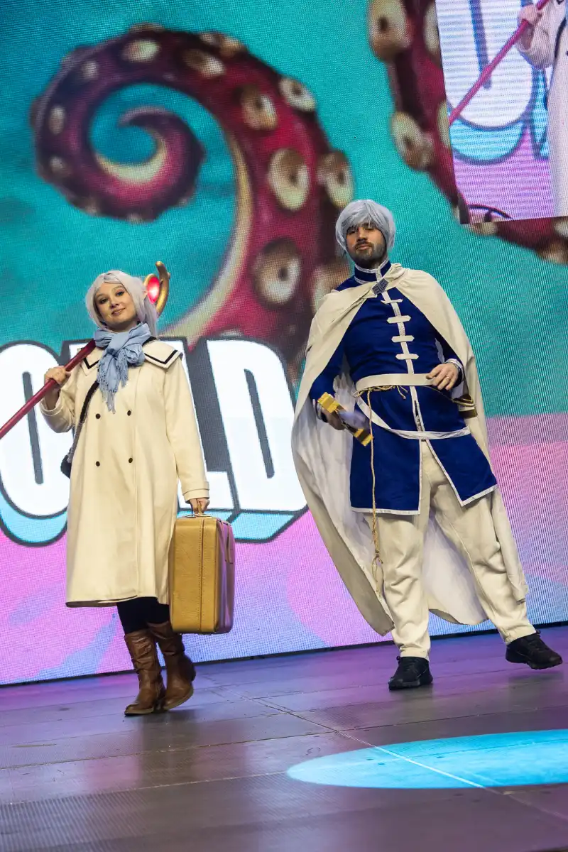 image copyright @chromaforge_cosplaypics