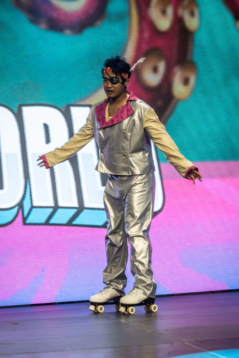 image copyright @chromaforge_cosplaypics