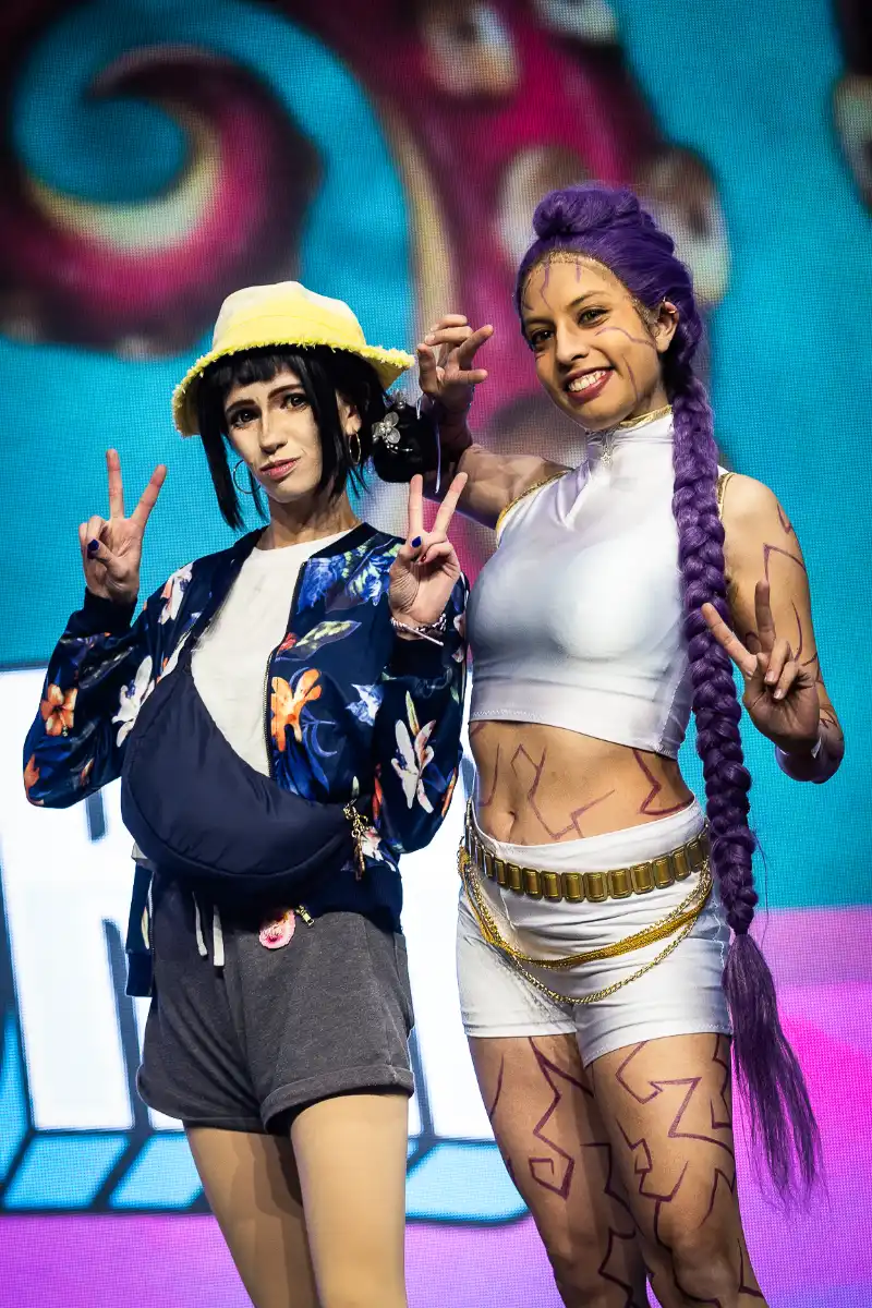 image copyright @chromaforge_cosplaypics